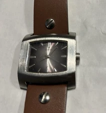 Men Men Guess watch G66471G Stainless steel  Brown leather Used needs battery