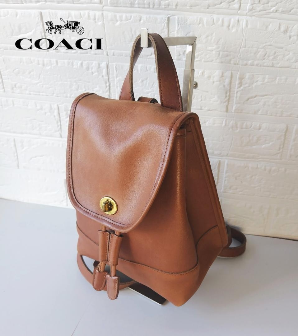 Excellent condition Old Coach 9960 Backpack Turn Lock… - Gem