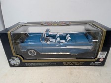 Road Tough 1957 Chevrolet Bel Air Convertible 1:18 Diecast Blue w Box CS 