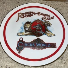 Vintage Ringling bros And Barnum & Bailey Circus World Plate 1978 first Edition