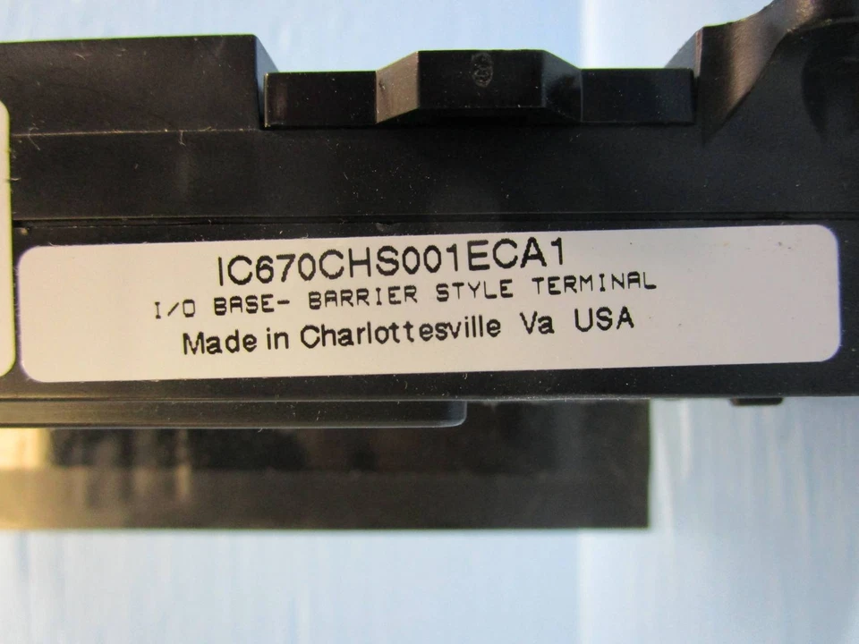 GE Fanuc IC670CHS001ECA1 I/O Base Barrier Style Terminal IC670CHS001 ECA1 90 70 - Image 2 of 4
