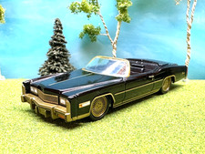 Cadillac 1976 Eldorado Convertible, Midnight Black, Limited Edition 1:64