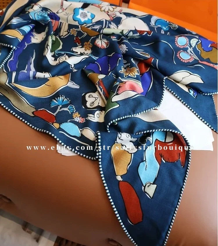 Sallys 70% Cashmere & 30% Silk Scarf Rabbit Print Large Triangle Shawl 190*125cm - Image 3 of 4