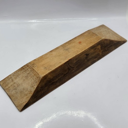 HAND CARVED Painted WOODEN RUSTIC TRAY 3X10.5” Shallow Bowl Tealight Holder Bird - Picture 10 of 19