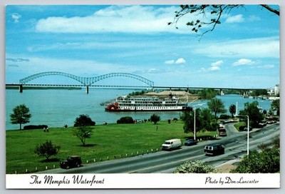 Memphis Waterfront Hernando de Soto Bridge Continental Postcard 4x6 Unused TN