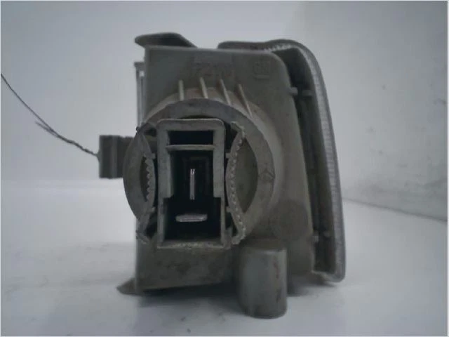 Rechtsblinker Gebraucht OPEL VECTRA I Phase 1 - 1.6 S - - Bild 3 von 3