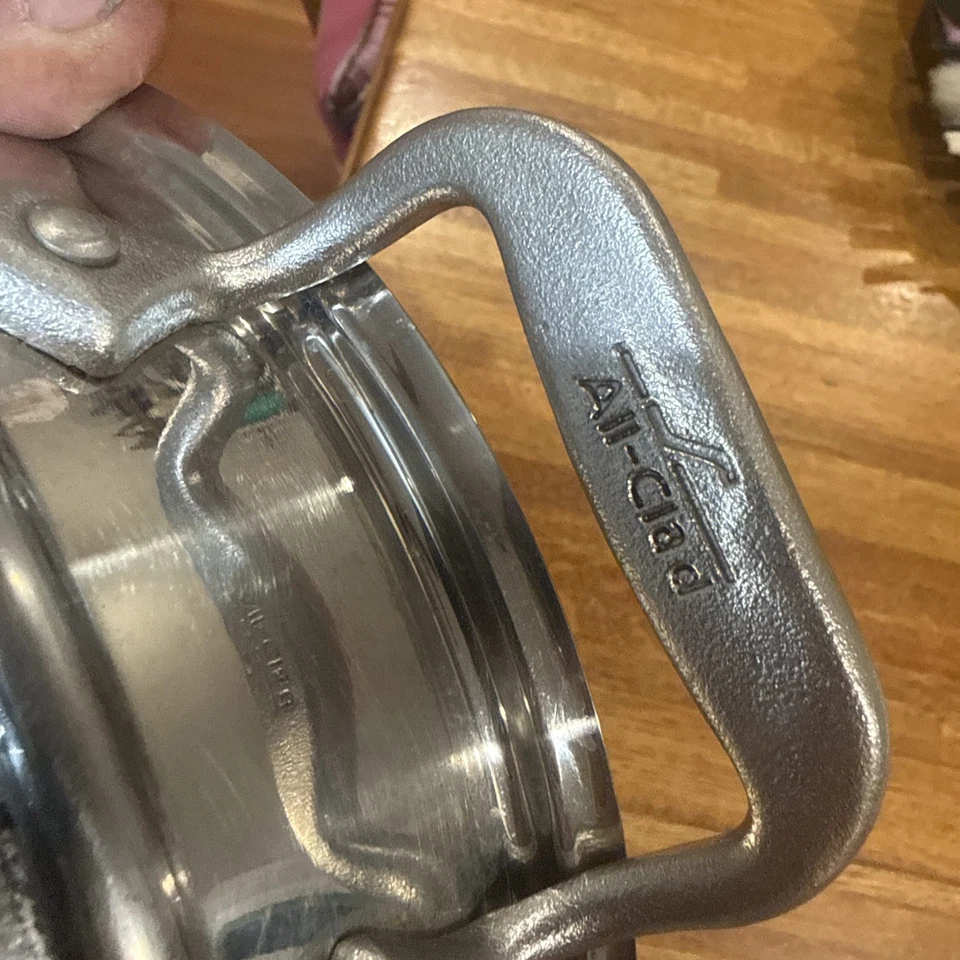 All Clad Stanless Steel Pasta Insert 9.5” X 8” tall - Image 4 of 4