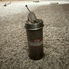 Vintage Ford Oiler Can. Schuetz Motors Monticello Ia.