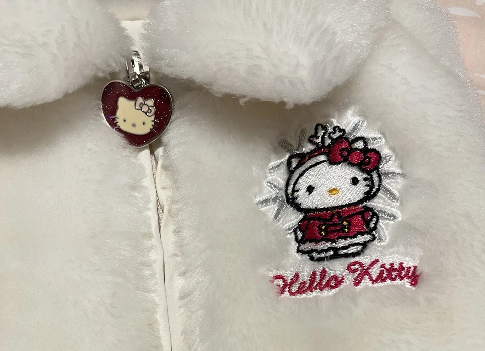 Hello Kitty Girls Reversible Vest Faux Fur Embroidered Patch Zip Front Charm 4Y - Image 3 of 4
