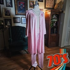 Vintage 70s Vassarette Pink Nylon Pajama Set Sleepwear Robe Pants Medium