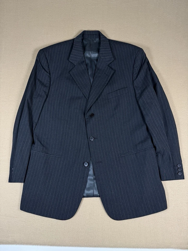 Traje a rayas gris Yves Saint Laurent YSL 42R 34W para hombre 2 piezas a rayas Foto 2 de 4