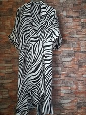 SALE TOPSHOP PETITE ZEBRA DRESS SIZE UK 10