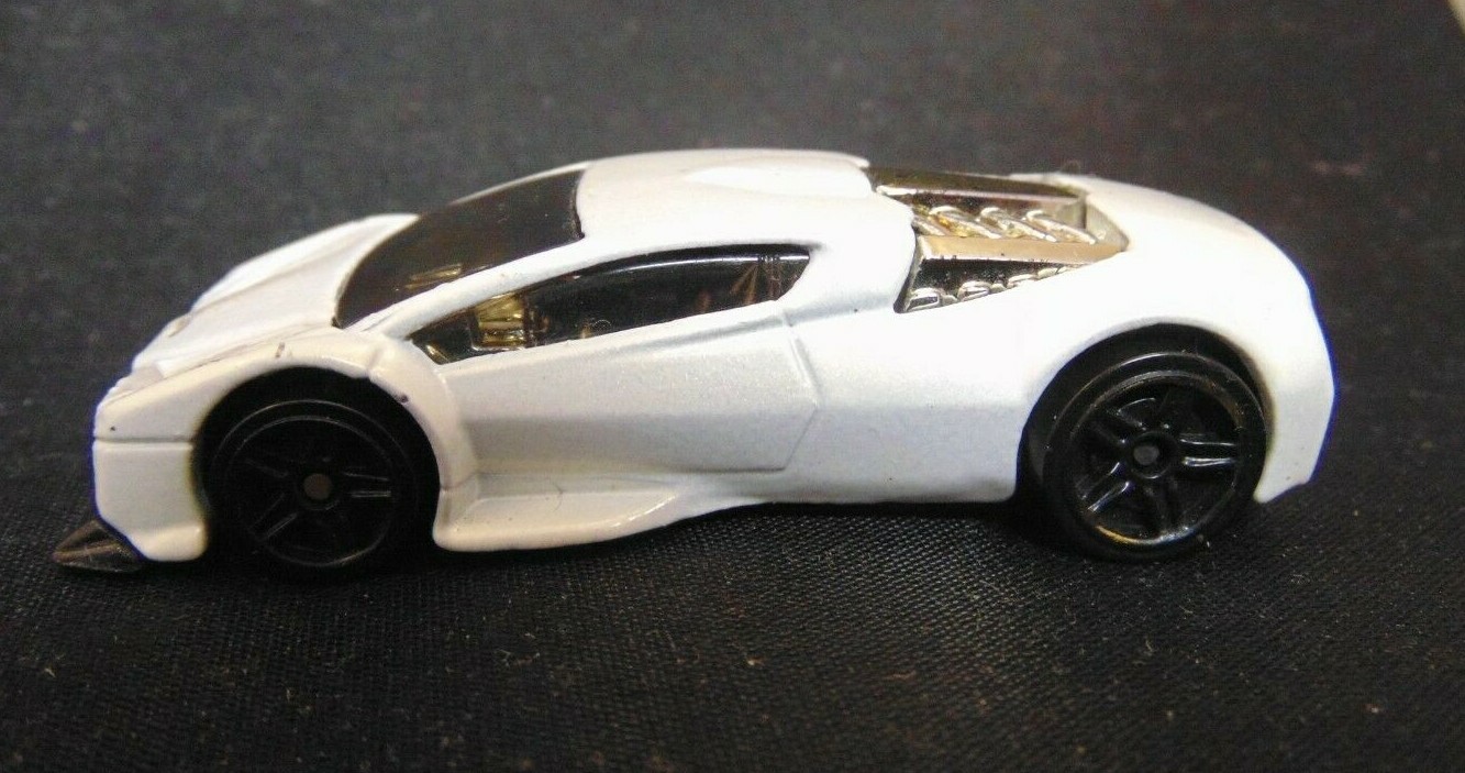 HOT WHEELS ZOTIC, White, 2002 eBay