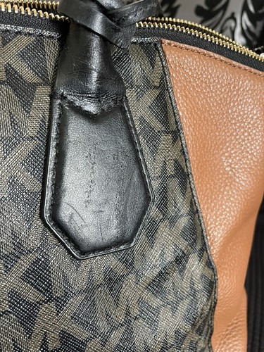 Michael Kors Large Signature Campbell Satchel - Picture 3 of 11