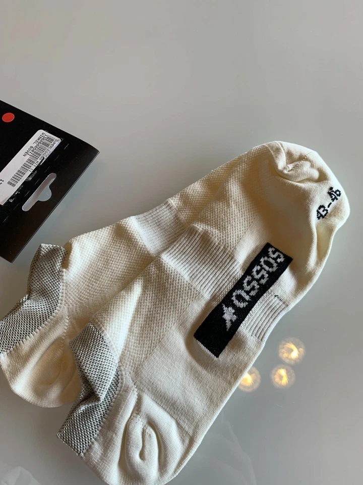 ASSOS Hot Calcetines de Verano Super Ligeros 43-46 Blanco Hecho en Italia Nuevos Foto 3 de 4