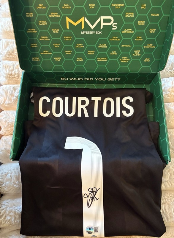 Thibaut Courtois Signed Real Madrid Soccer Jersey - BAS Authenticated Original
