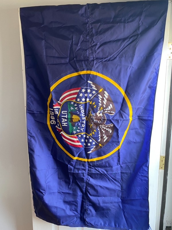 Vintage Utah State Flag - 34" x 60" - Well Flown