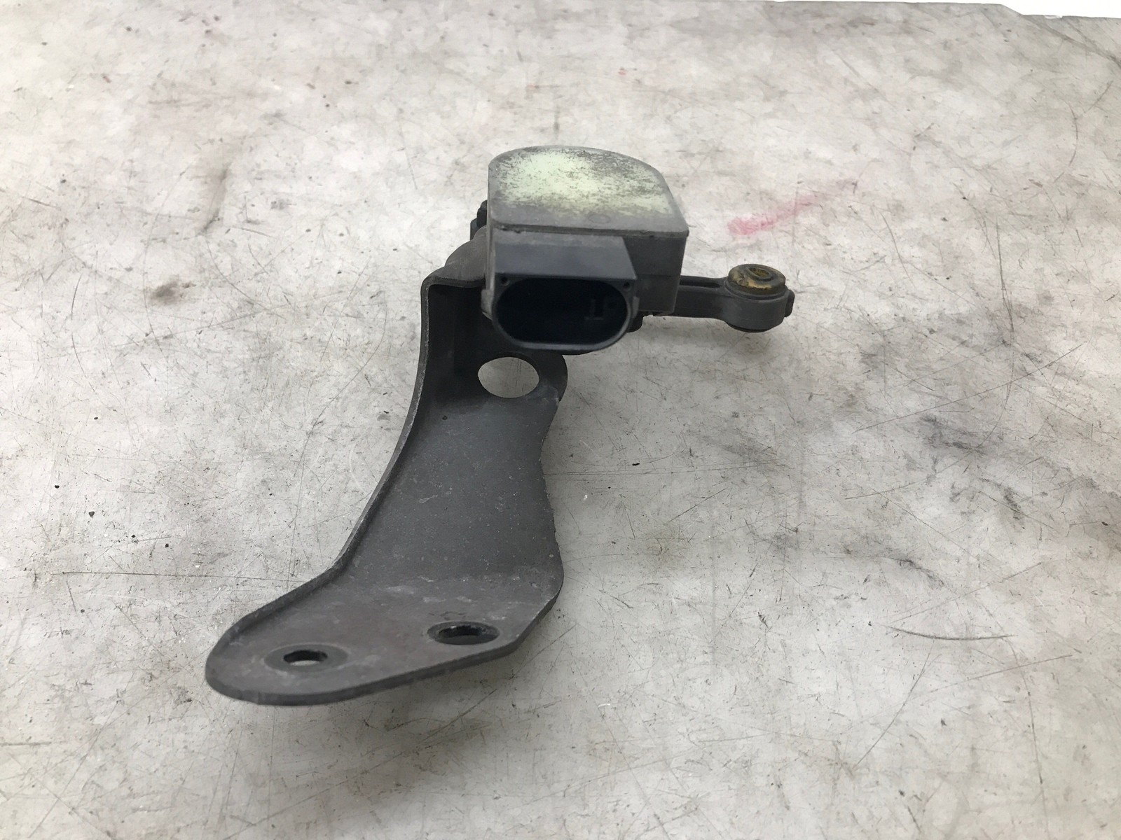 2006-2012 BENTLEY CONTINENTAL LEFT & RIGHT REAR RIDE HEIGHT SENSOR 4E0616571E