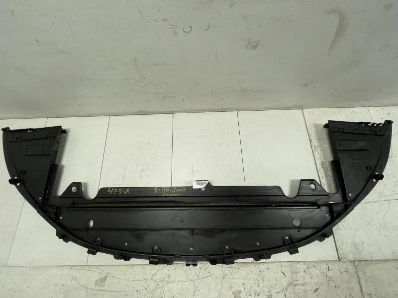 2007 VOLVO S80 PROTETOR DE PARA-CHOQUE DIANTEIRO PRETO FABRICANTE DE EQUIPAMENTO ORIGINAL+  - Imagem 4 de 4