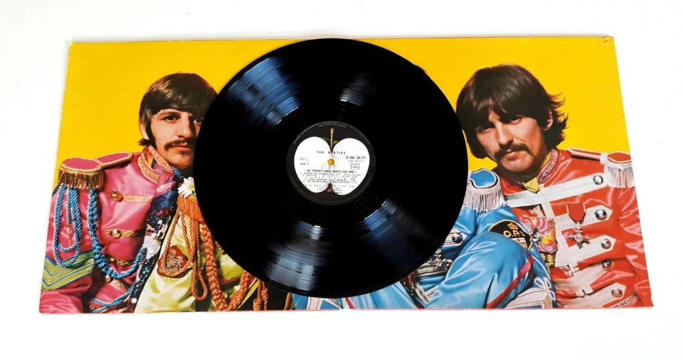 The Beatles Sgt. Pepper's Lonely Hearts Club Band · Lp · 1978, foto 4 de 4