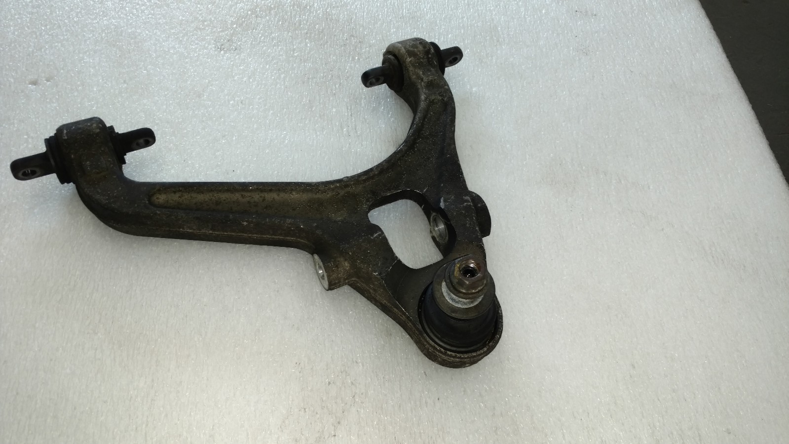 LAMBORGHINI GALLARDO FRONT RIGHT UPPER CONTROL ARM OEM 400407506B