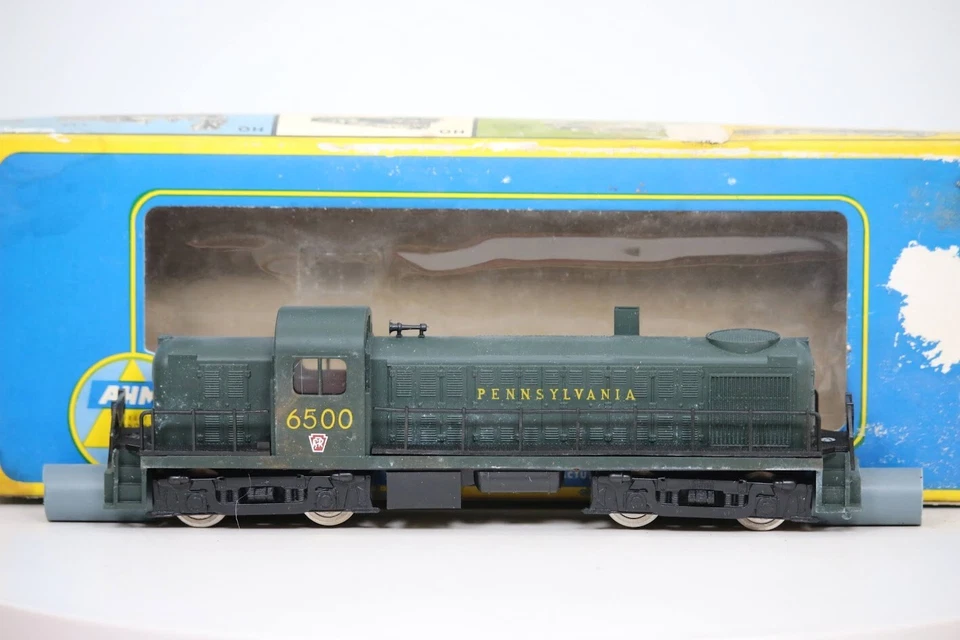 HO SCALE AHM Diesel Dummy Locomotive Pennsylvania RR 6500 RS-2 - Image 2 of 4