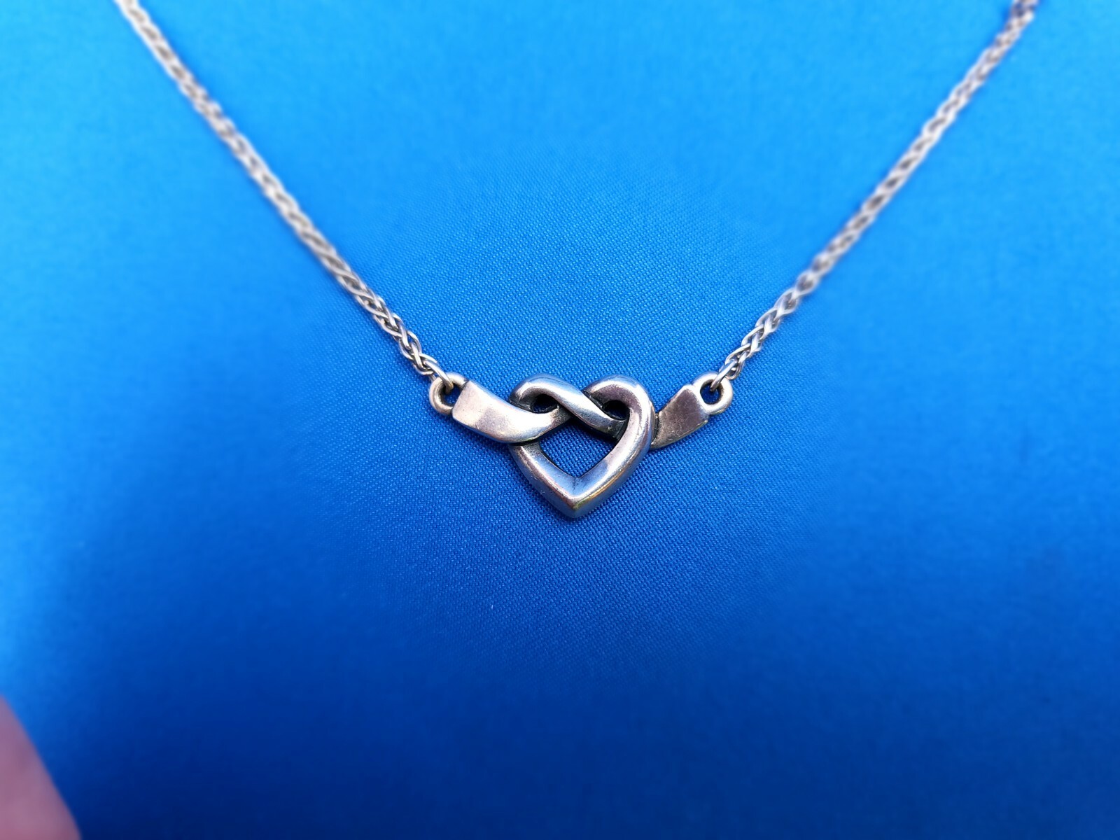 James Avery Sterling Silver Heart Knot Necklace 14 to… Gem