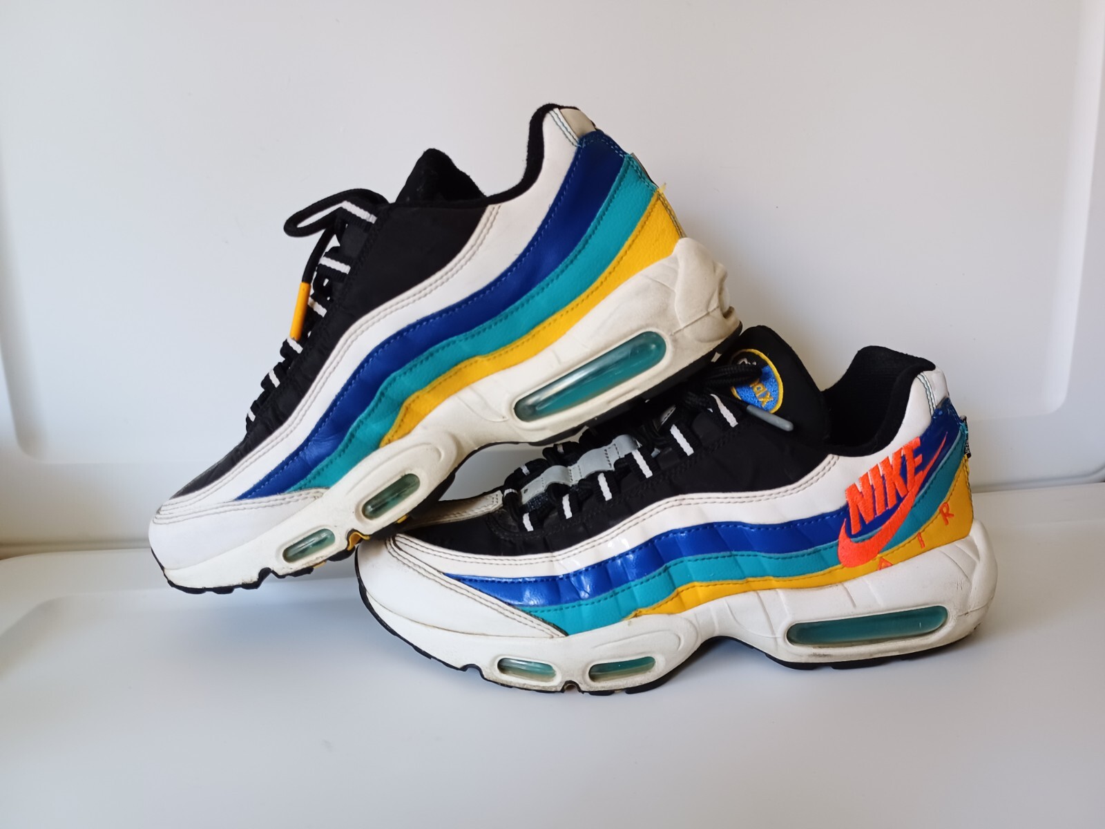 Size 8 - Nike Air Max 95 Windbreaker 
