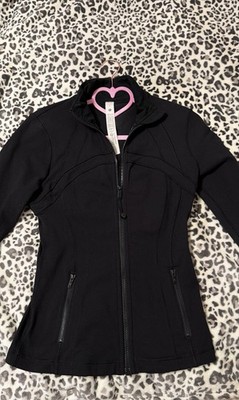 Lululemon Women's Define Jacket Size 6 in color Black
