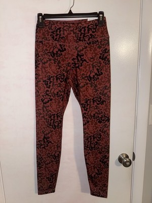 NWT Nike One Dri-Fit Women s Size Small Training Leggings Printed DZ3085-691 $68