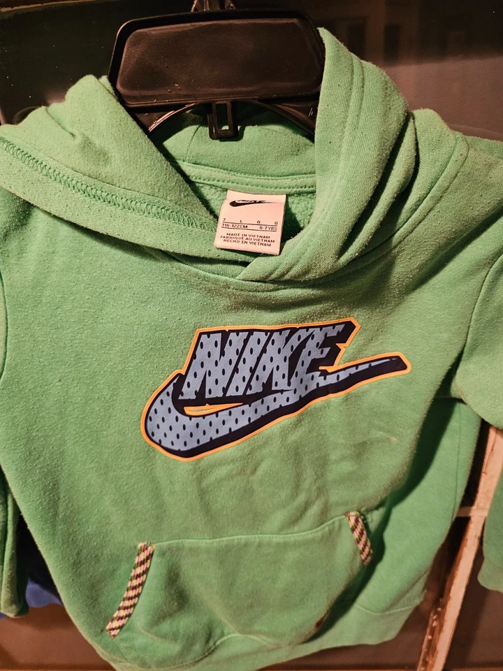 Nike & Under Armour Boys Hoodie Lot – Size 6/7 YSM – Green & Blue Sweatshirts - Image 2 of 4