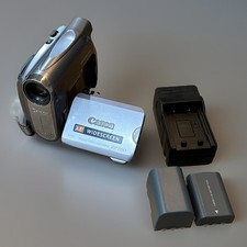 Canon ZR500 A MiniDV Digital Video Camcorder 25x 800x Zoom LCD Silver w/Battery
