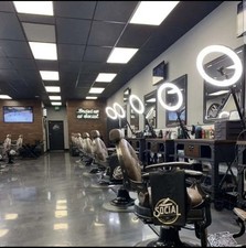 21-inch LED Ring Light With Wall Mount 45 55cm For Makeup, YouTube, Barbers. Etc