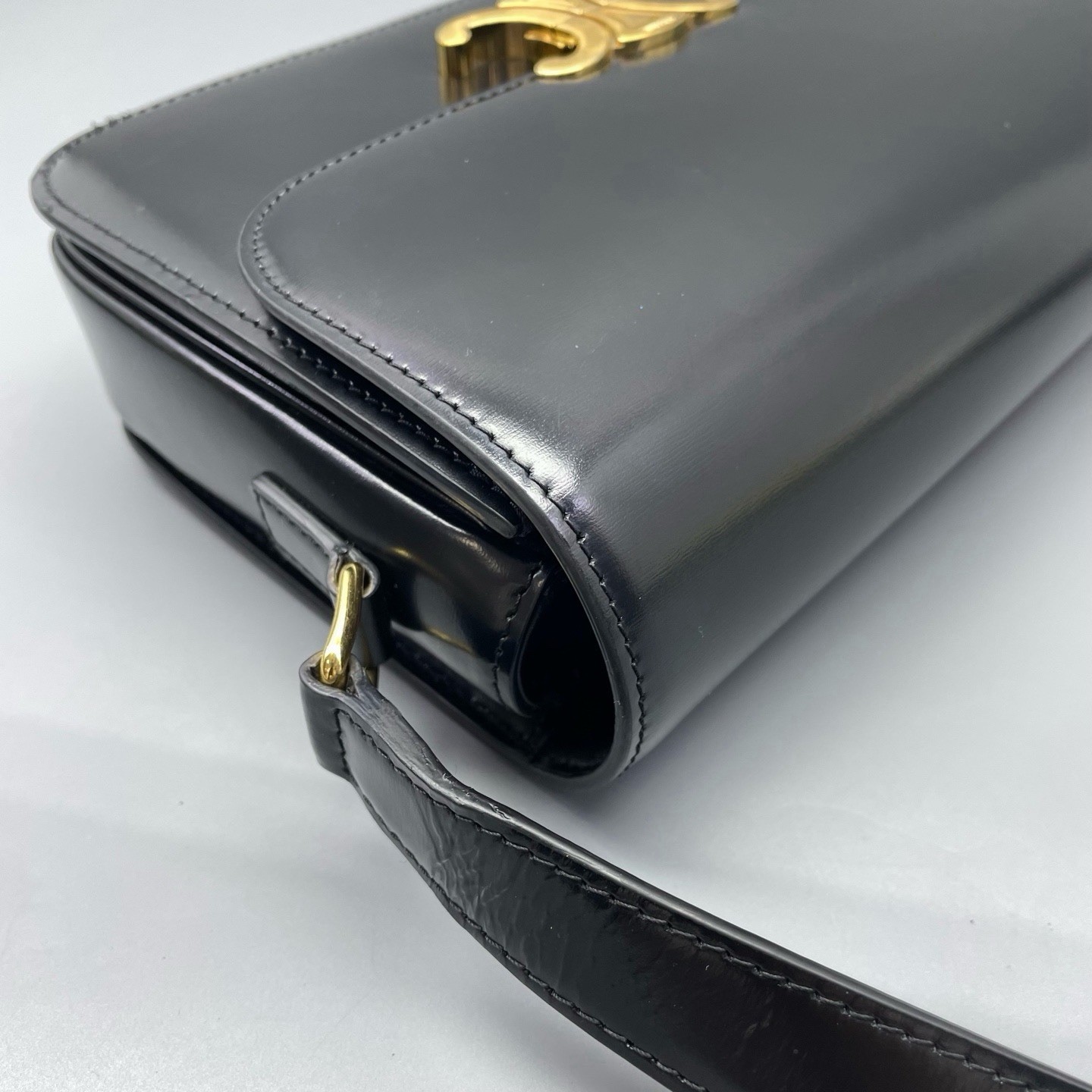 Authentic Celine Triomphe Medium Shoulder Bag – B… - image 13