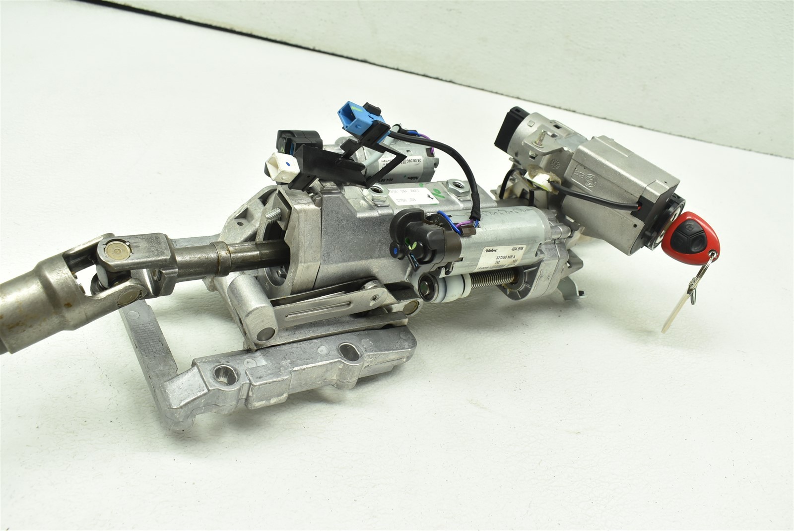 2010 Ferrari California Steering Column with Key Ignition 