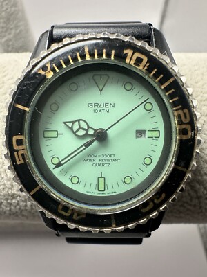 Gruen GR4684 Green Dial New Battery 34MM 8.25'' Black Rubber Band Rare Diver C42