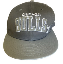 Chicago Bulls Hat Cap Hardwood Classic New Era Gray Snapback NBA Adjustable
