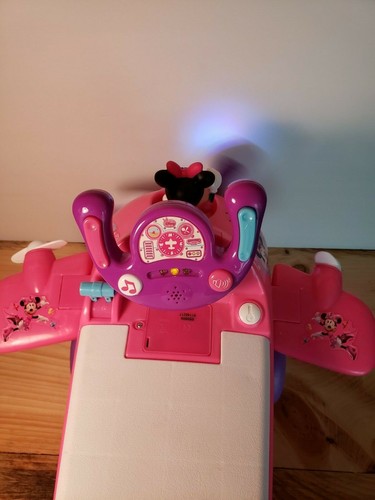 KIDDIELAND DISNEY MINNIE MOUSE RIDE-ON MUSICAL LIGHTED ACTIVITY PLANE - Picture 4 of 10