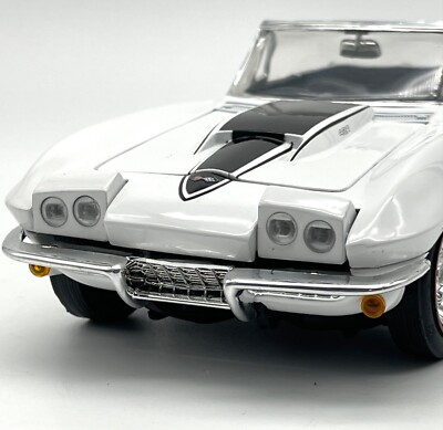 Chevrolet Corvette Cabriolet 1967 Blanche 1/18 - ERTL - Miniature Collection