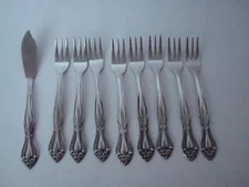 Lifetime Stainless PIERREPONT Seafood/Cocktail Forks & Butter Knife 