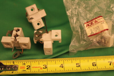 39202 Lot of 2 - BRUSH HOLDER ASSEMBLIES ALTERNATOR Bosch