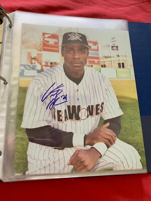 Curtis Granderson Detroit Tigers signed baseball 8x10 photo COA Curtis Granderson Detroit Tigers signed baseball 8x10 photo COA