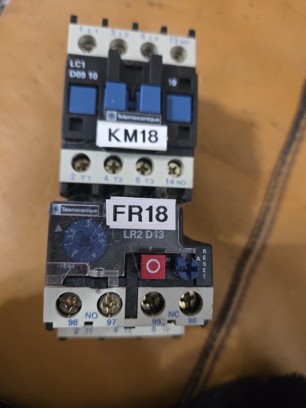 Telemecanique KM18 Contactor with FR 18 Relay