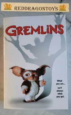 NECA GREMLINS ULTIMATE GIZMO WEIHNACHTSMÜTZE FIGUR NEU VERSIEGELT 