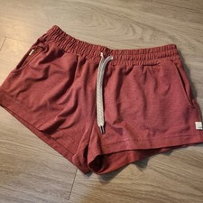Vuori Shorts Women s Small Halo Performance Drawstring Athletic Soft Pockets