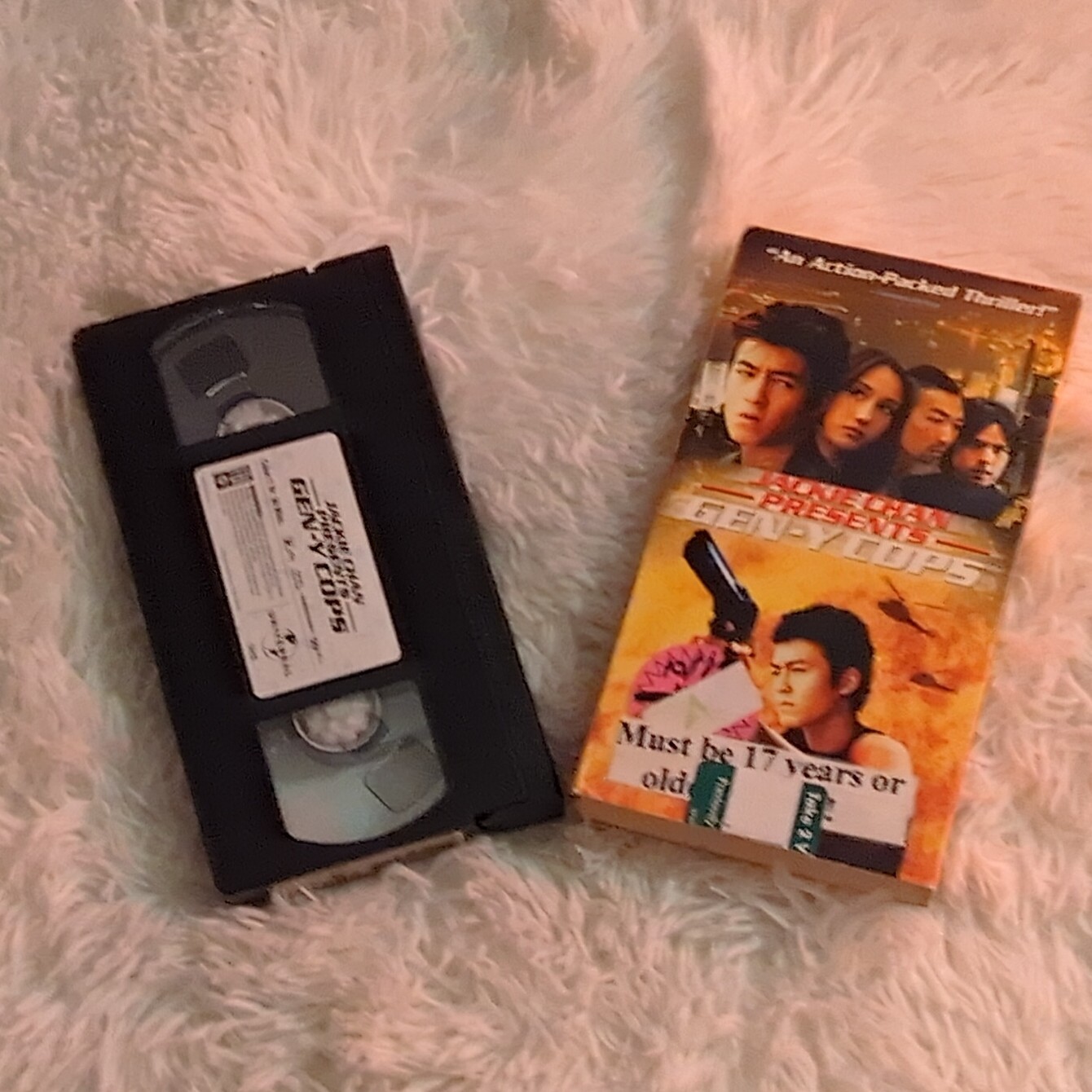 Columbia TriStar Gen Y Cops VHS NTSC Action Martial Arts Chan Tse Fung Lee 2000