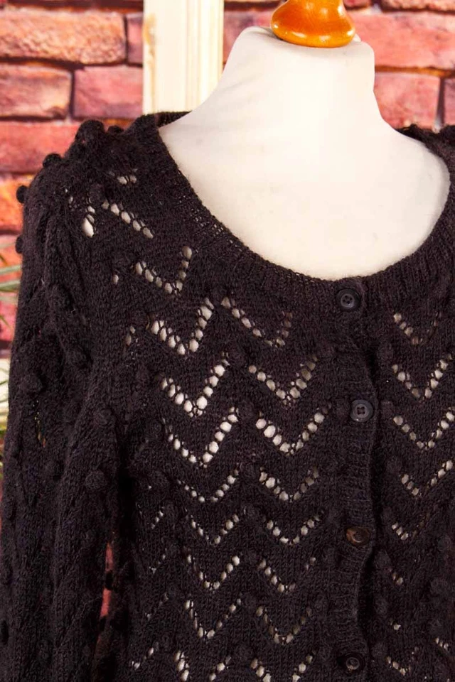 PEOPLE TREE handgestrickt Strickjacke Cardigan schwarz Wolle Lochmuster s - Bild 2 von 4
