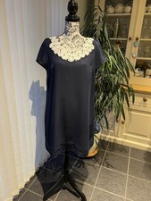 Women’s Navy Blue Dress Tunic Kalico Size 14 Beautiful Flower Appliqué Detail