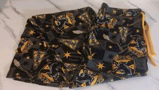 Box Lunch Harry Potter Men's Pajama Pant Hufflepuff Graphic Black Yellow Medium