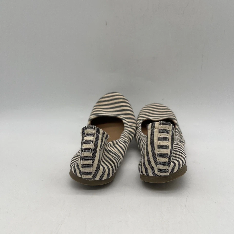 Zapatos planos de ballet Mossimo Supply Co. para mujer blancos negros a rayas talla 8,5 Foto 4 de 4